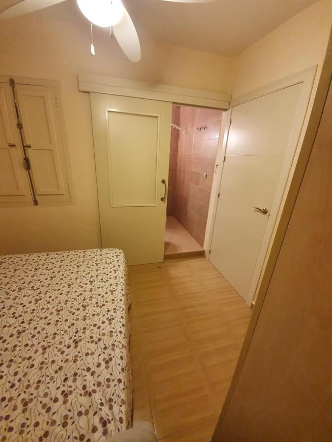Room In Benidorm Downtown En Piso Compartido Alicante Exterior photo