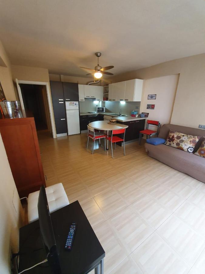 Room In Benidorm Downtown En Piso Compartido Alicante Exterior photo